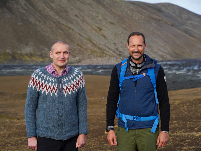 Iceland’s President Guðni Thorlacius Jóhannesson invited the Crown Prince on a hiking trip to Iceland’s newest volcanic area. Photo: Liv Anette Luane, The Royal Court